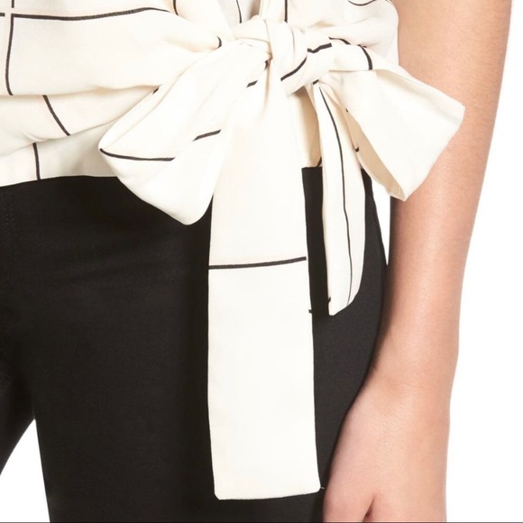 Trouve - Picture 3 of 6